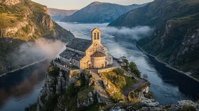Jvari Monastery: the sixth-century church above the confluence
