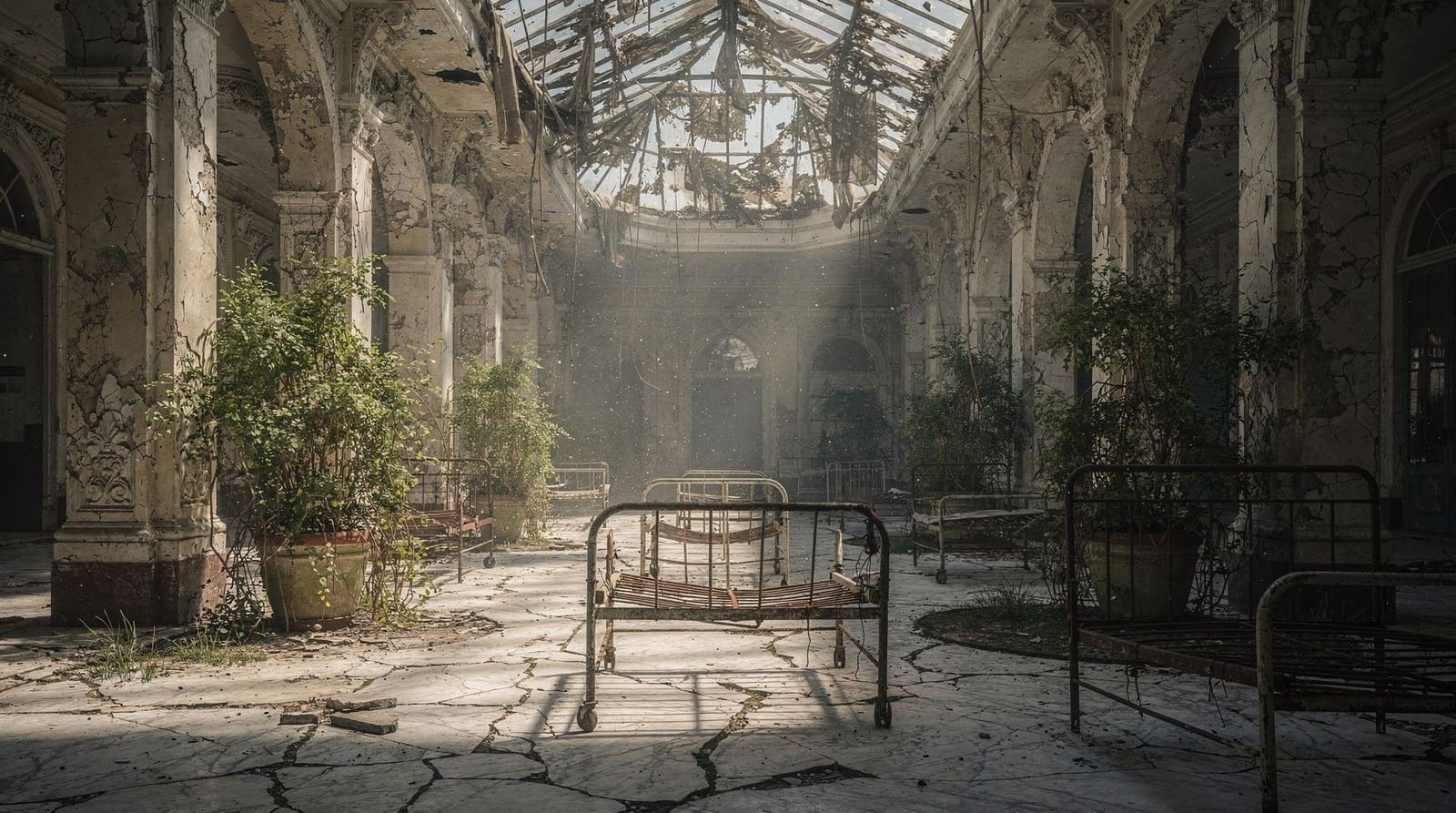 The abandoned sanatoriums of Tskaltubo