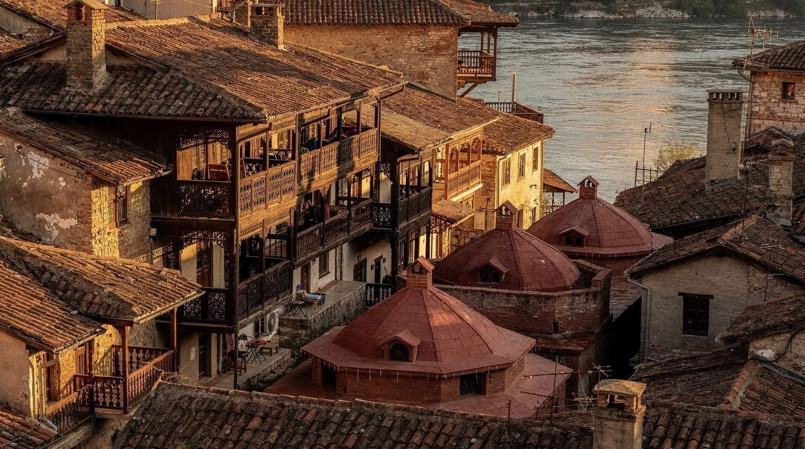 Where to stay in Tbilisi, neighbourhood by neighbourhood